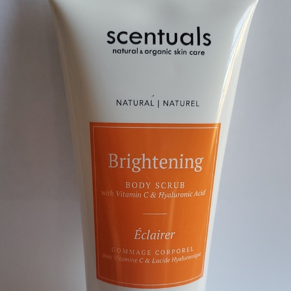 Scentuals Brightening Body Scrub With Vitamin C & Hyaluronic Acid - Picture 2 of 9